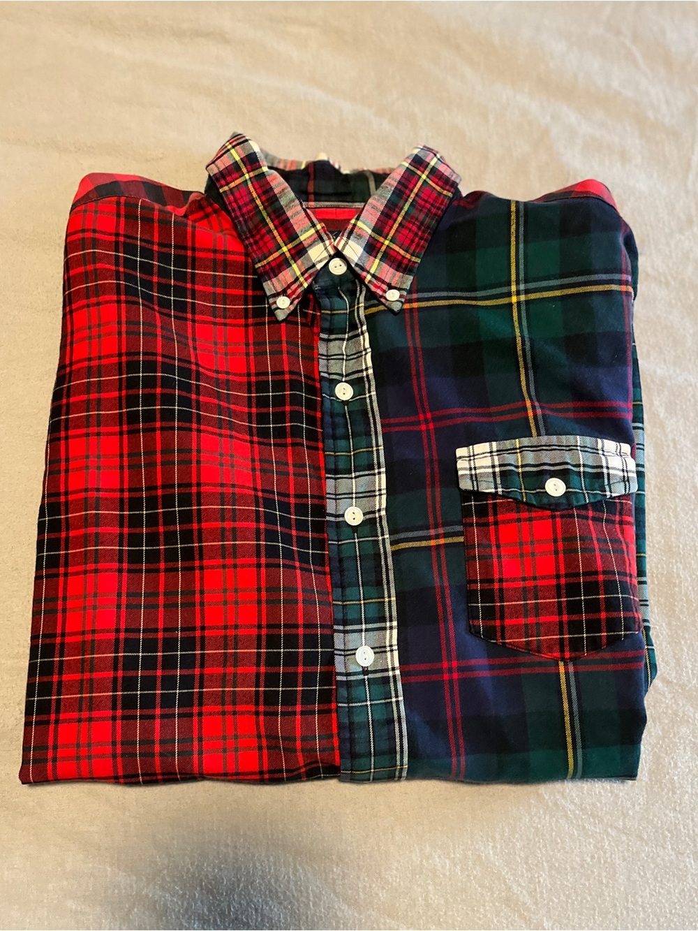Ralph Lauren Men’s Large multi colors Plaid shirt